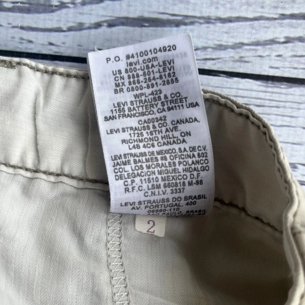 Levis Mens‎ Tan Khaki Cotton Cargo Shorts Size 42 Hiking Gorpcore Outdoor Work